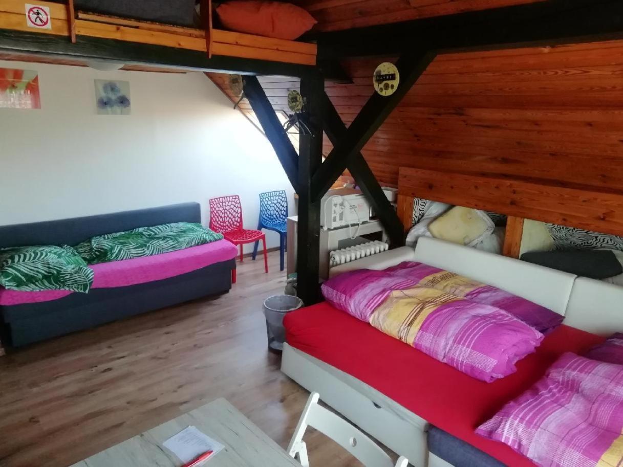 Suite Ohrada Прага Екстериор снимка